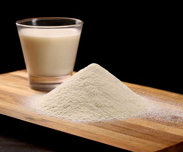 Conduct Milk Color Analysis with 45/0 Illumination